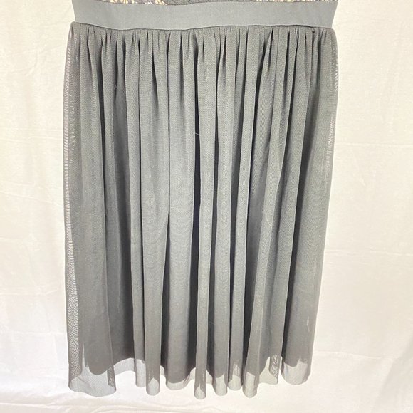 Eclipse Black Evening Cocktail Party Dress with Lace and Capped Sleeves - Picture 3 of 10